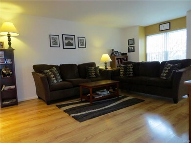 125 Commonwealth Dr, Bethlehem, PA 18020 - photo 7