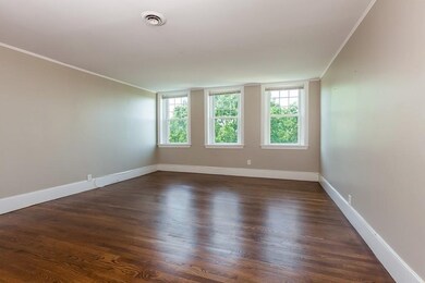 394 Riverway unit 12, Boston, MA 02115 - photo 3