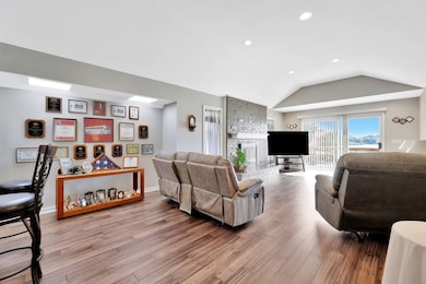 3105 W Keywest Ct, Wichita, KS 67204 - photo 3