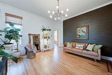 Living Room - view from front door