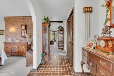 3696 Huntleigh Dr, Lima, OH 45806 - photo 7