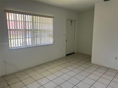832 NE 5th Ave unit 832, Homestead, FL 33030 - photo 5