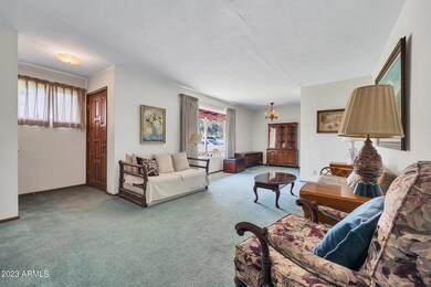 5601 N 19th Pl-7