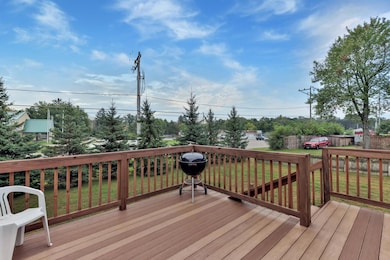 726 79th St, Circle Pines, MN 55014 - photo 6