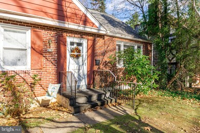 13 Golf Rd, Darby, PA 19023 - photo 2