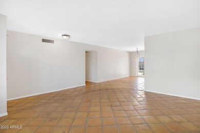 8615 N 45th Ave, Glendale, AZ 85302 - photo 5