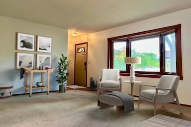 8615 Fremont Ave S, Bloomington, MN 55420 - photo 3