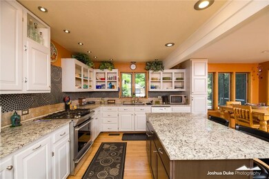 16076 Hazel Valley Rd, Fayetteville, AR 72701 - photo 6