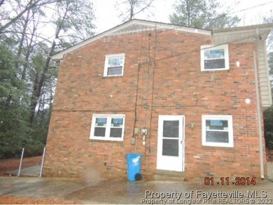 427 Mcrae Dr, Fayetteville, NC 28305 - photo 4