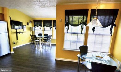 18 Tamers Ct, Windsor Mill, MD 21244 - photo 2