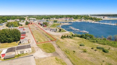 509 Lake St, Ludington, MI 49431 - photo 5