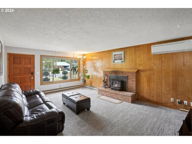 2832 B St, Forest Grove, OR 97116 - photo 5