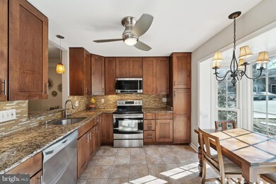 718 N Armistead St unit 56, Alexandria, VA 22312 - photo 3