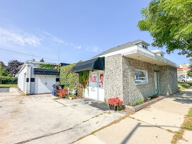 Spa connects to warehouse