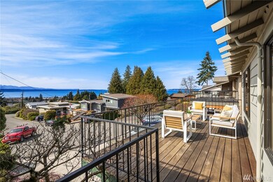 835 Laurel Way, Edmonds, WA 98020 - photo 4