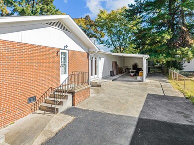 406 N Country Club Dr, Oxford, NC 27565 - photo 3