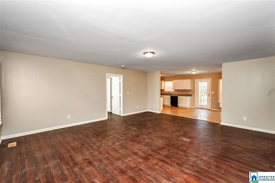 608 22nd Terrace NE, Center Point, AL 35215 - photo 4