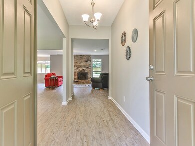 2680 S Woodloch St, Conroe, TX 77385 - photo 3