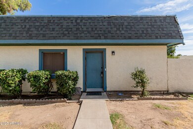 8049 N 32nd Dr, Phoenix, AZ 85051 - photo 3