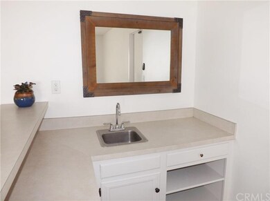 This great serving counter in the family room feat