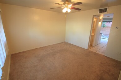 FamilyRoom1