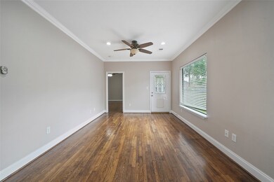 1002 Cordell St, Houston, TX 77009 - photo 3