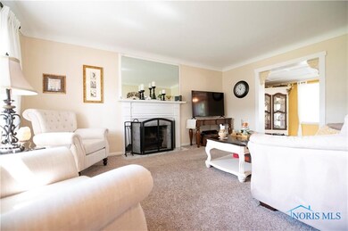 2566 Pershing Dr, Toledo, OH 43613 - photo 7