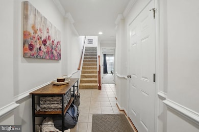 15616 John Diskin Cir, Woodbridge, VA 22191 - photo 3