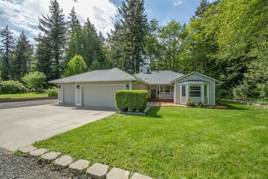 Brand new 30-yr roof and freshly painted inside and out.