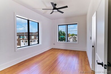 106 S A St unit 11, Skiatook, OK 74070 - photo 2