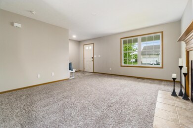 S - 1199 Deansway Dr - 018