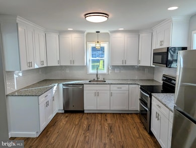 4917 Shepherd St, Brookhaven, PA 19015 - photo 2