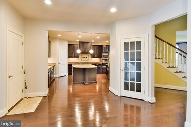 25082 Malmsbury Terrace, Chantilly, VA 20152 - photo 3