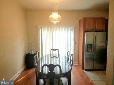 7705 Topton St, New Carrollton, MD 20784 - photo 6