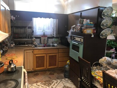 8811 N 39th Ave, Phoenix, AZ 85051 - photo 4