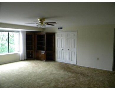 3 Alta Vita Dr unit 405, Greensburg, PA 15601 - photo 3