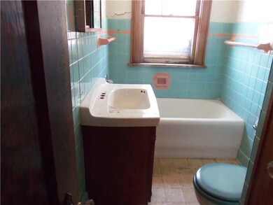 Full Bath.
