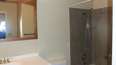 1152 S 5th Ave, Kingsburg, CA 93631 - photo 3