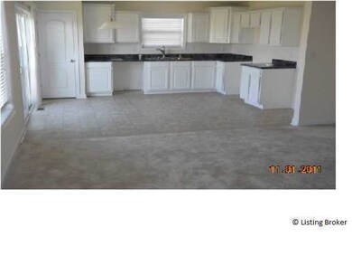 10007 Hornbeam Blvd, Louisville, KY 40228 - photo 2