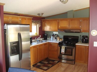 1367 E Colonial Dr, La Porte, IN 46350 - photo 3