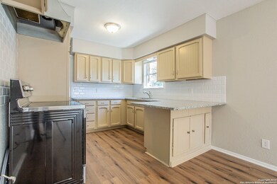 1369 Poppy Ln, New Braunfels, TX 78130 - photo 6