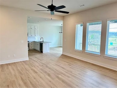 941 Round Top St, Prairie Grove, AR 72753 - photo 3