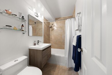 233 E 69th St unit 9J, New York, NY 10021 - photo 6