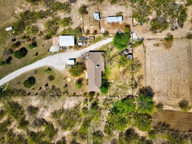 845 Young Bend Rd, Brock, TX 76087 - photo 2