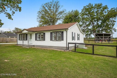 1429 Browntown Rd, Sparta, TN 38583 - photo 6