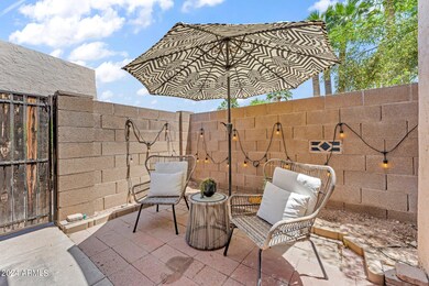 2-web-or-mls-1614-005 Aaron Wells