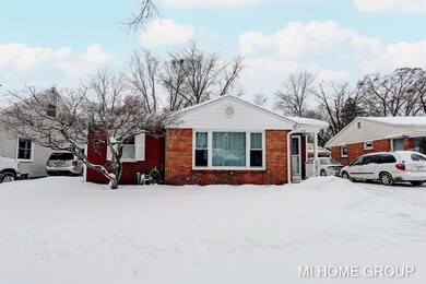 252 W 21st St, Holland-2