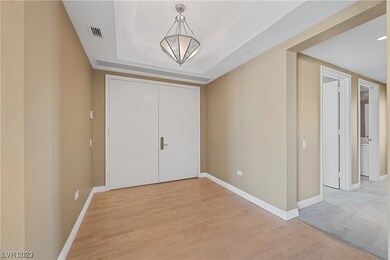 Foyer Entry