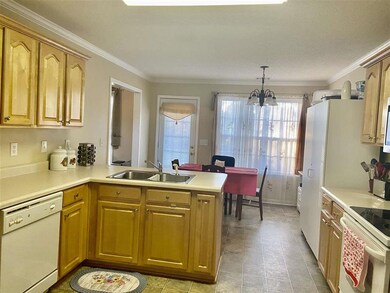 302 Bay Laurel Cir, Warner Robins, GA 31088 - photo 5