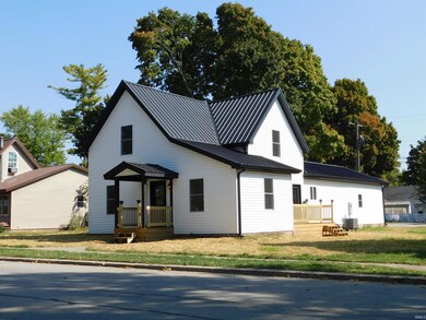 311 N Mishawaka St, Akron, IN 46910 - photo 4